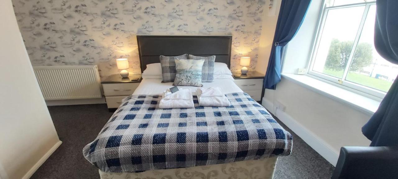 Hen Dy Bed & Breakfast Llandudno Exterior photo