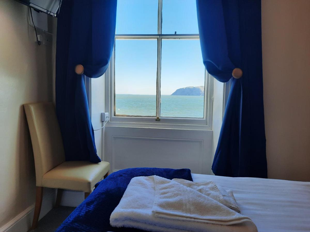 Hen Dy Bed & Breakfast Llandudno Exterior photo