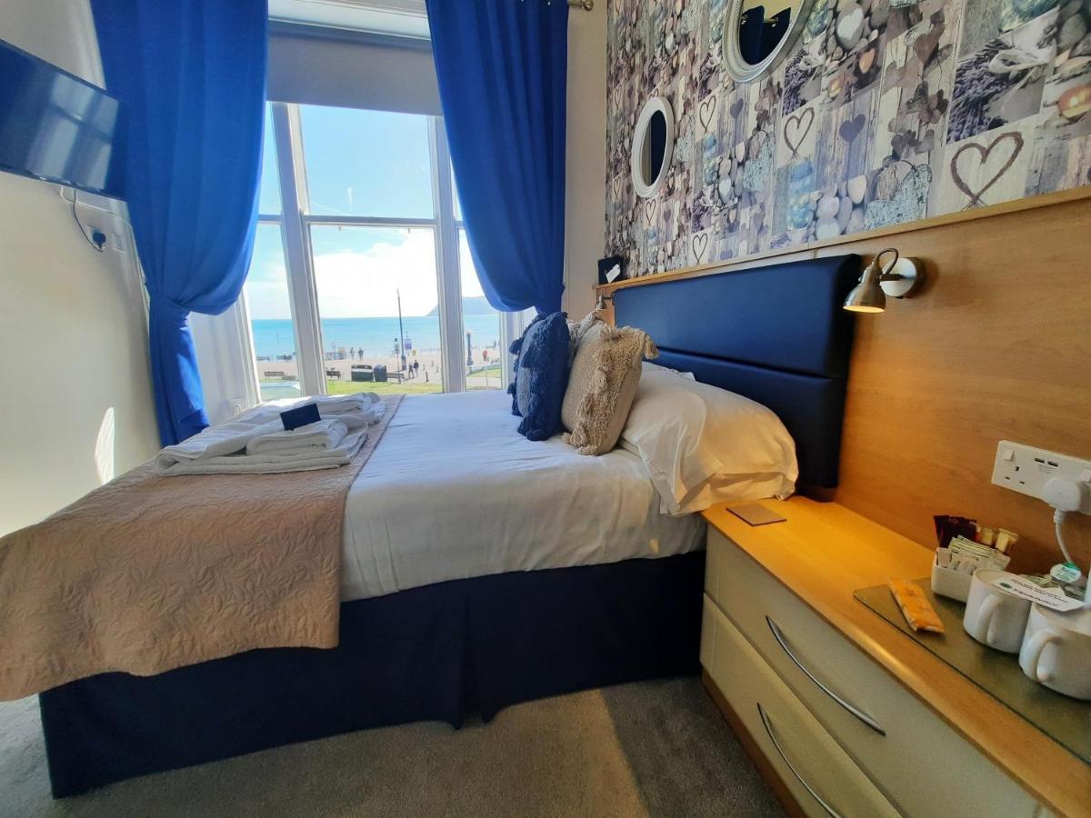 Hen Dy Bed & Breakfast Llandudno Exterior photo