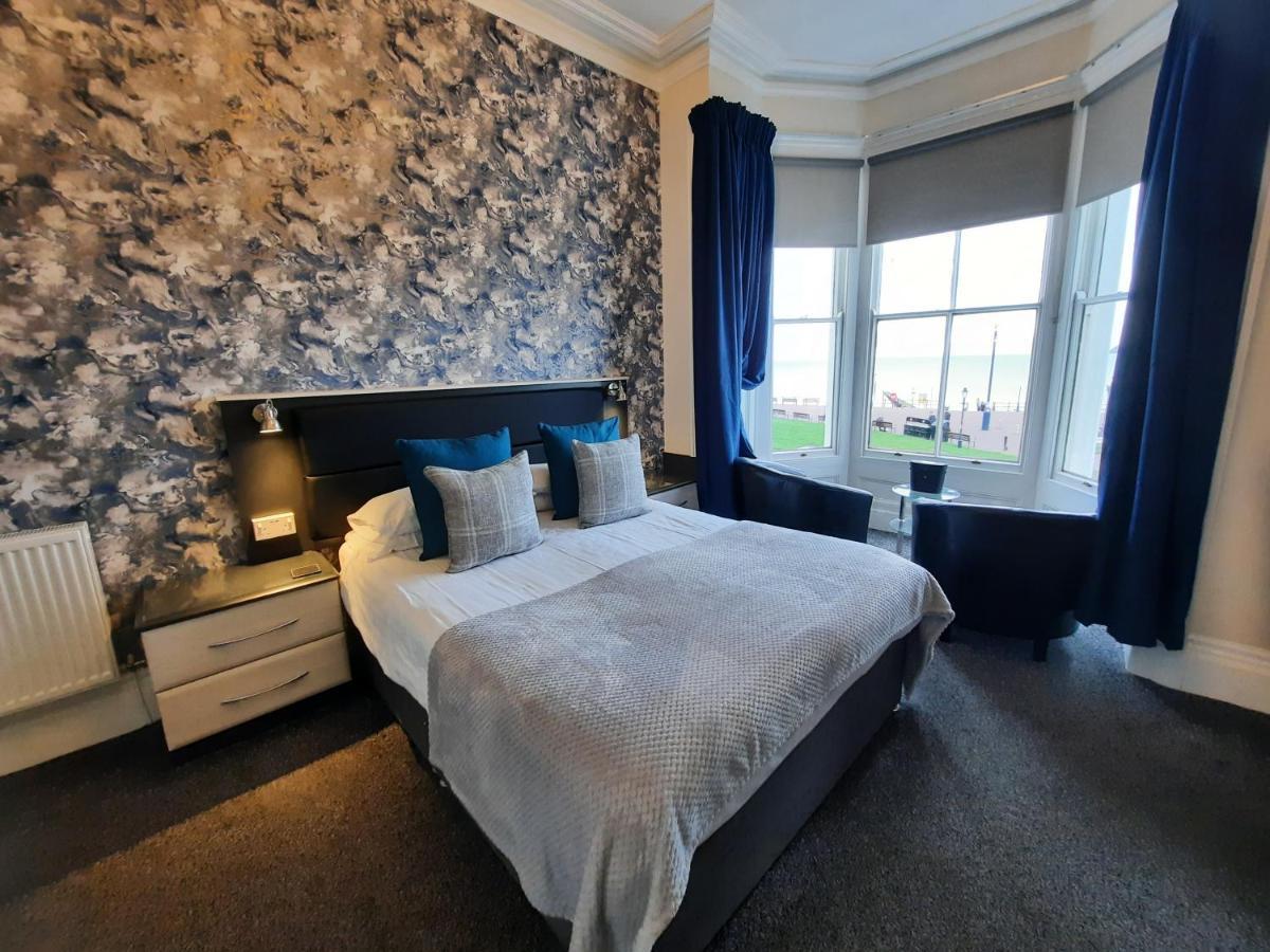 Hen Dy Bed & Breakfast Llandudno Exterior photo