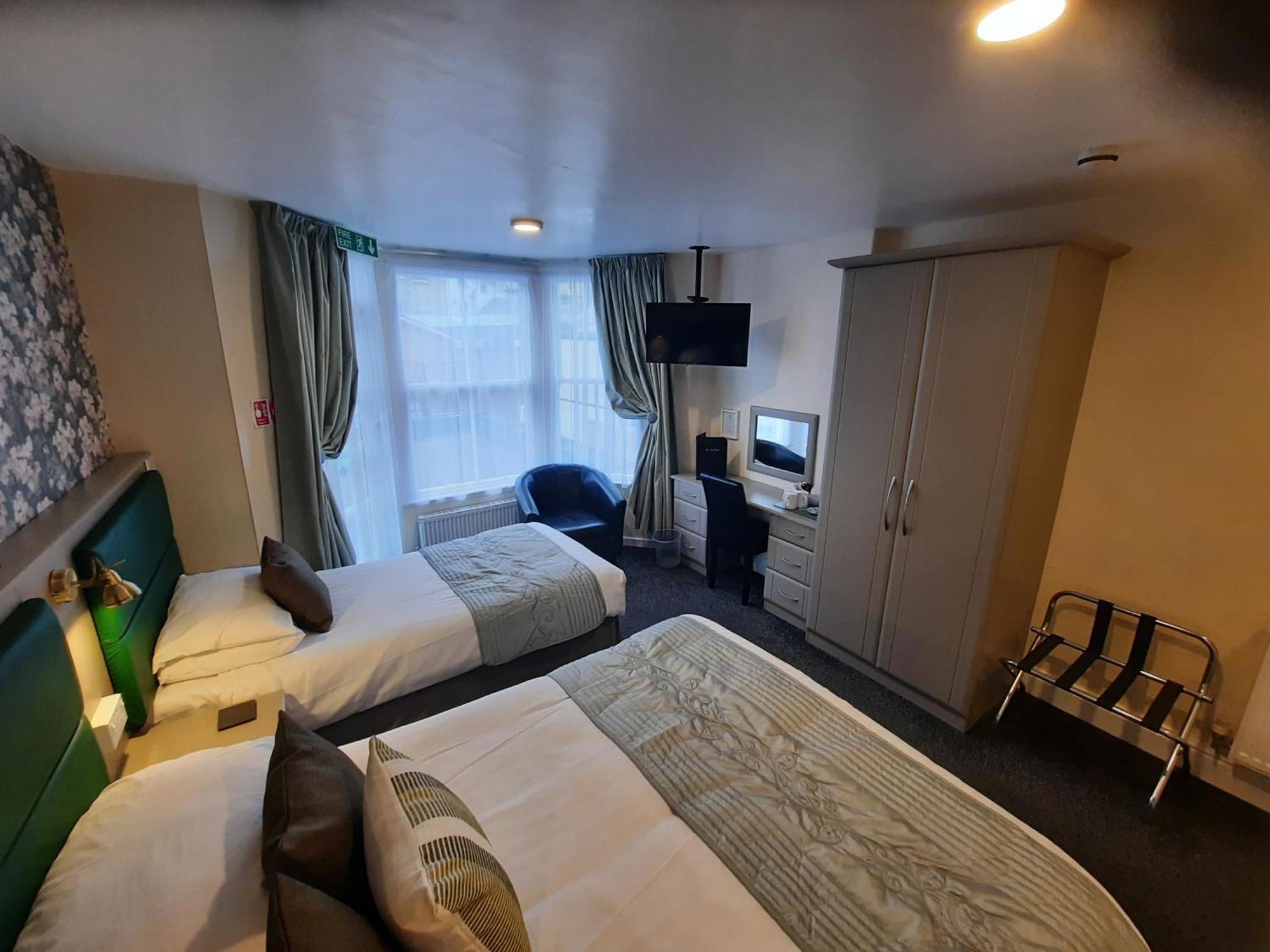 Hen Dy Bed & Breakfast Llandudno Exterior photo