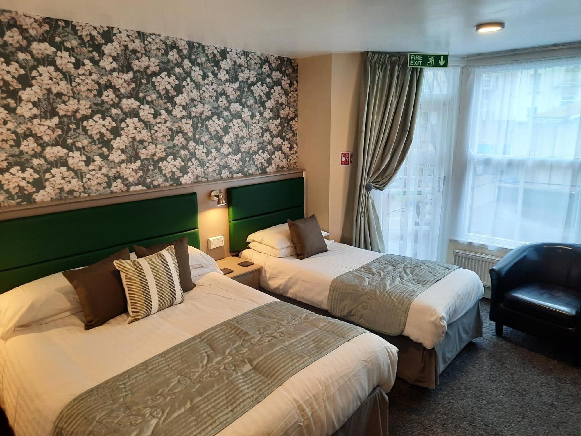 Hen Dy Bed & Breakfast Llandudno Exterior photo