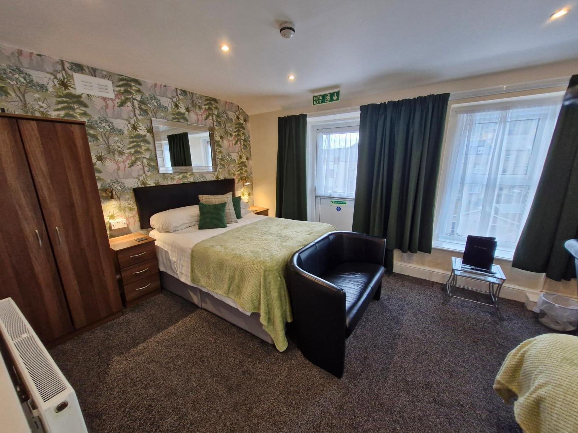 Hen Dy Bed & Breakfast Llandudno Exterior photo