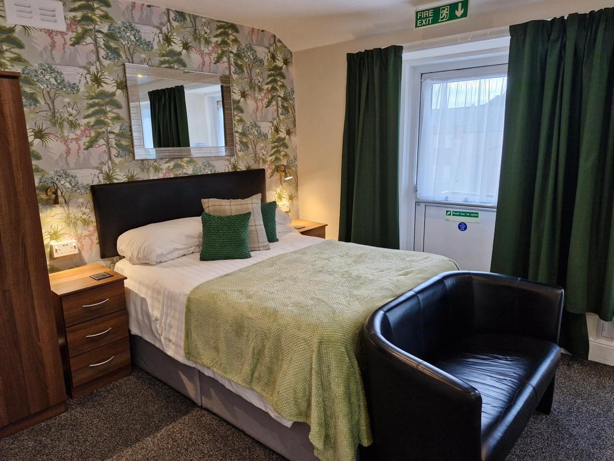 Hen Dy Bed & Breakfast Llandudno Exterior photo