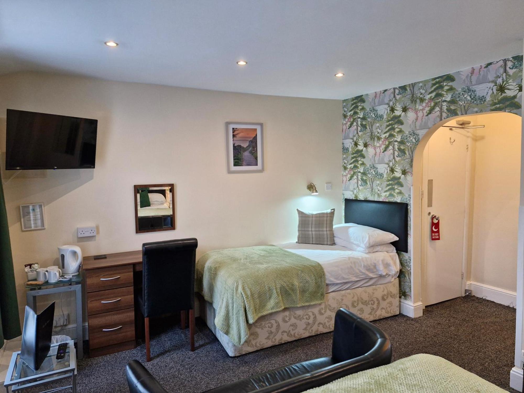 Hen Dy Bed & Breakfast Llandudno Exterior photo