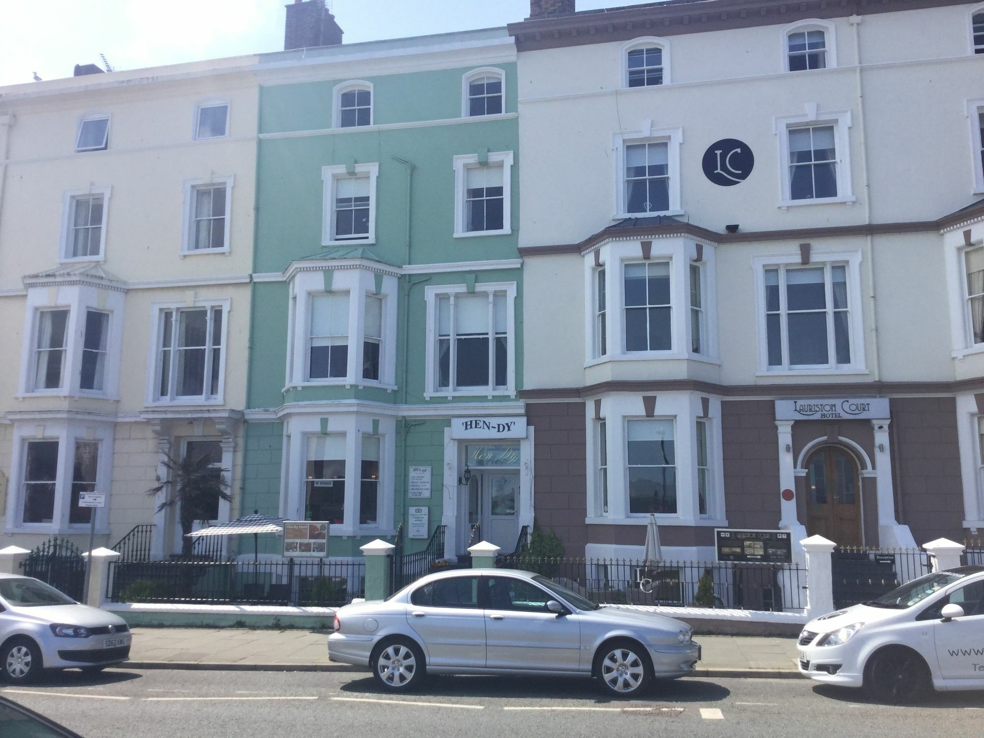 Hen Dy Bed & Breakfast Llandudno Exterior photo